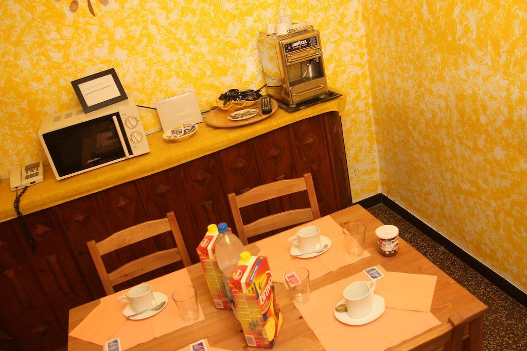 Bed&Breakfast La Rosa dei Venti Genua Zimmer foto
